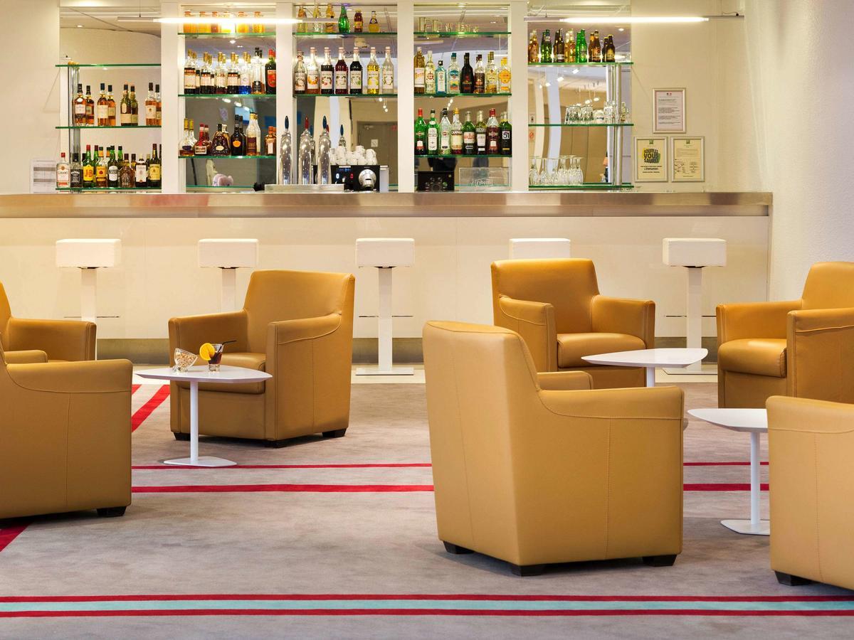 Mercure Paris Le Bourget Aeroport Ле-Блан-Мениль Экстерьер фото