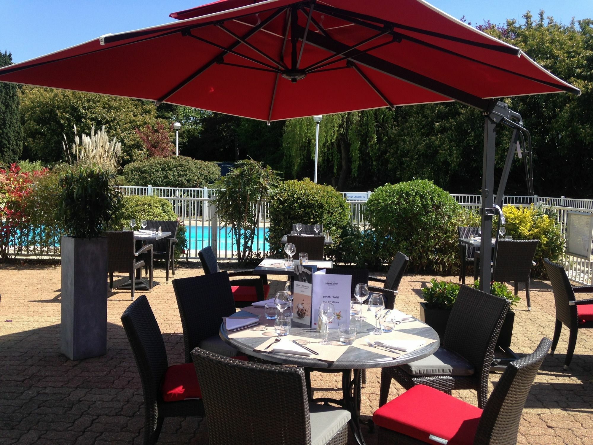 Mercure Paris Le Bourget Aeroport Ле-Блан-Мениль Экстерьер фото